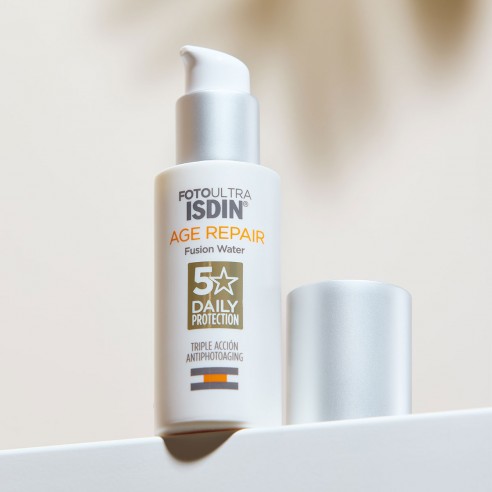 ISDIN SPF 50 AGE REPAIR FUSION WATER...