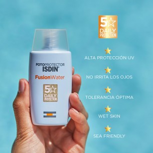 ISDIN SPF 50 FUSION WATER... 2